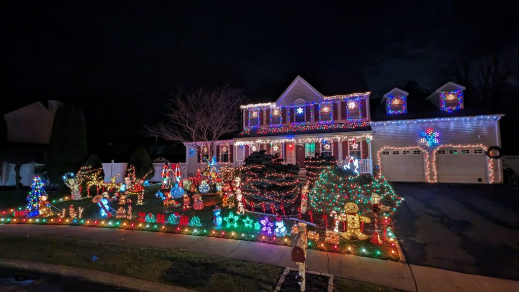 Milford’s Most Festive Home – Milford Holiday Lights